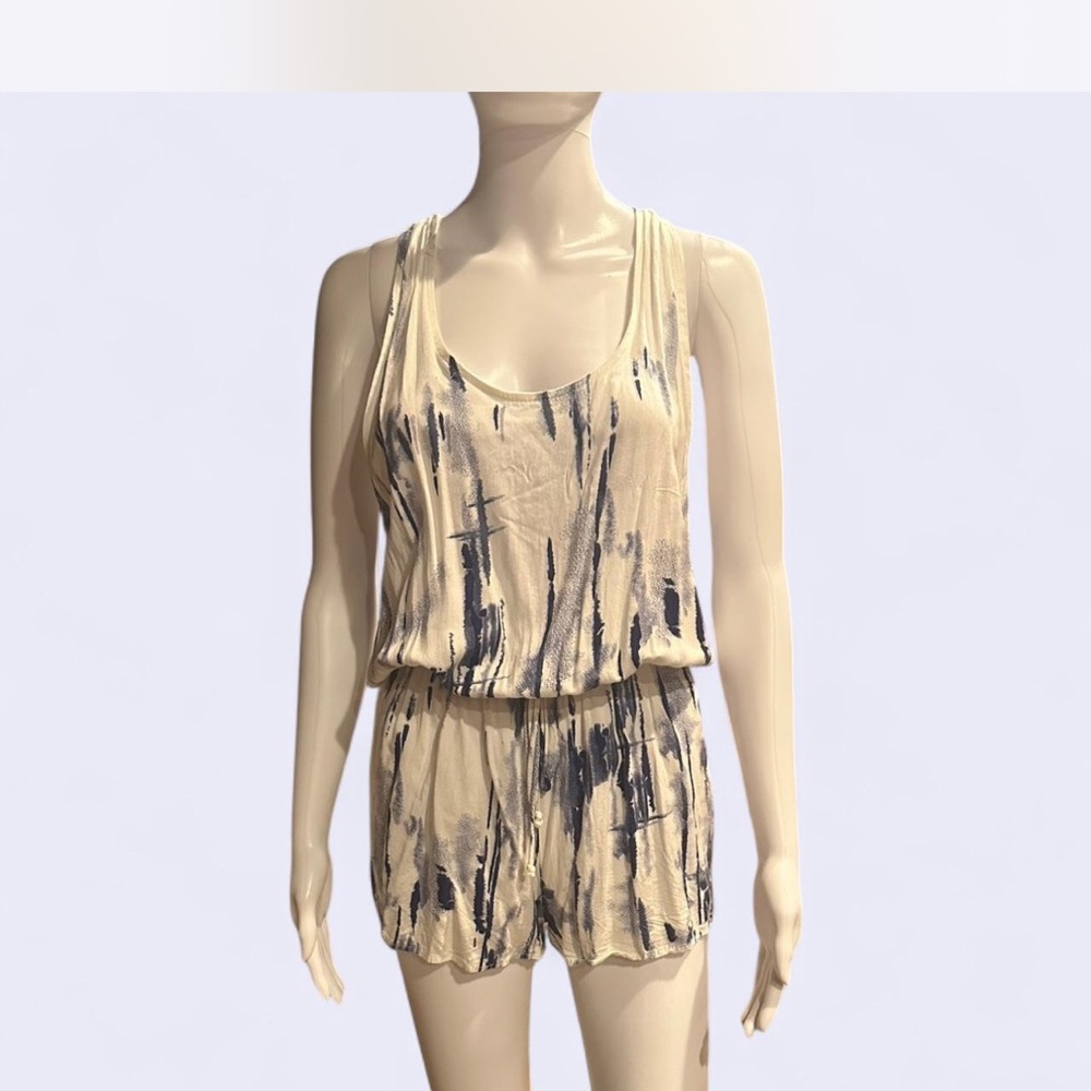Beige and Navy Sleeveless Romper